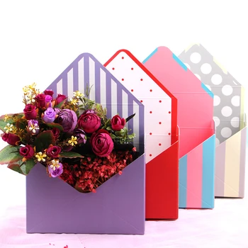 Кутия за опаковане на цветя Сгъваема Подарък кутия за цветя, Украса на Сватбени партита Букетная Хартия с принтом в Скоростната лента за опаковане на подаръци от Бонбони